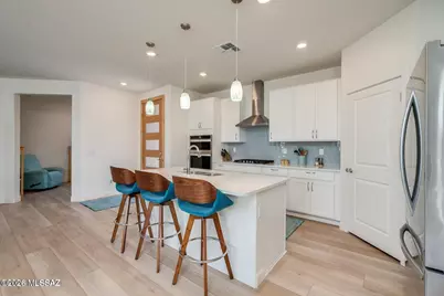 9052 E Pantano Bluff Drive, Tucson, AZ 85730 - Photo 7
