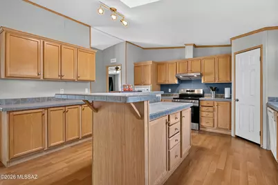 18123 W Lickskillet Lane, Marana, AZ 85653 - Photo 7