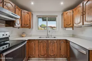6965 E Luana Dr, Tucson, AZ 85710 - Photo 17