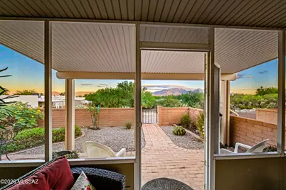907 W Rio Altar, Green Valley, AZ 85614 - Photo 5