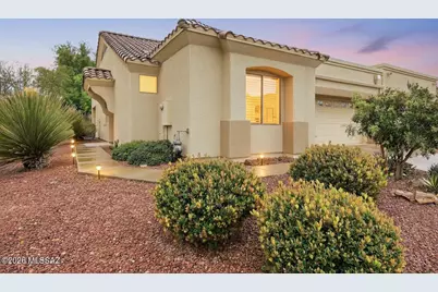 521 W Knotwood Street, Green Valley, AZ 85614 - Photo 1