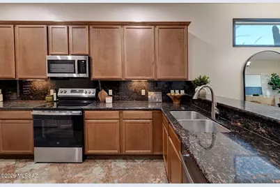 5745 N Winding Woods Place, Tucson, AZ 85718 - Photo 9