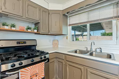 928 W Webb Drive, San Manuel, AZ 85631 - Photo 9
