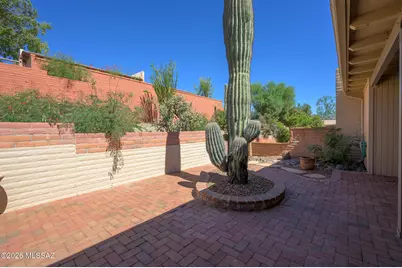 1382 W Camino Alicante, Green Valley, AZ 85622 - Photo 37