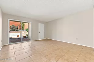 1382 W Camino Alicante, Green Valley, AZ 85622 - Photo 27
