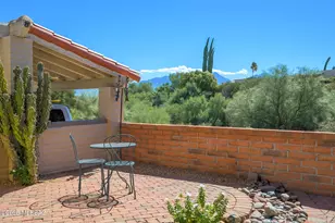 1382 W Camino Alicante, Green Valley, AZ 85622 - Photo 3