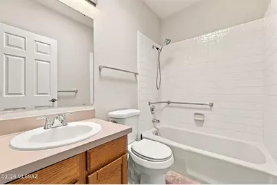 1382 W Camino Alicante, Green Valley, AZ 85622 - Photo 35