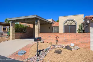 1382 W Camino Alicante, Green Valley, AZ 85622 - Photo 1