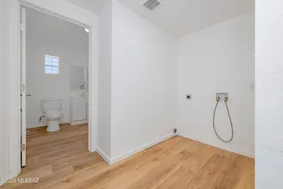 912 W Limberlost Drive, Tucson, AZ 85705 - Photo 11