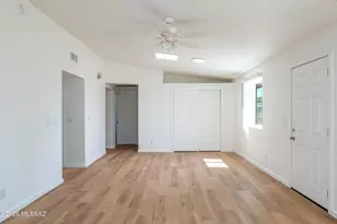 912 W Limberlost Dr, Tucson, AZ 85705 - Photo 5