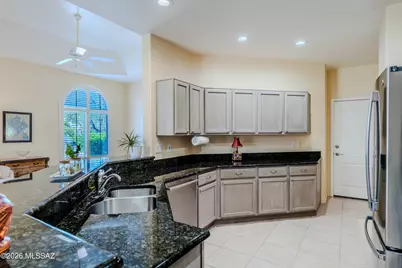 13401 N Rancho Vistoso Boulevard #110, Oro Valley, AZ 85755 - Photo 15