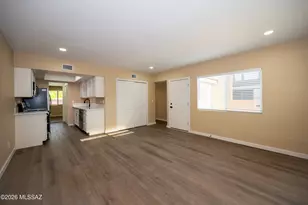 225 N Camino Del Varonil, Green Valley, AZ 85614 - Photo 7