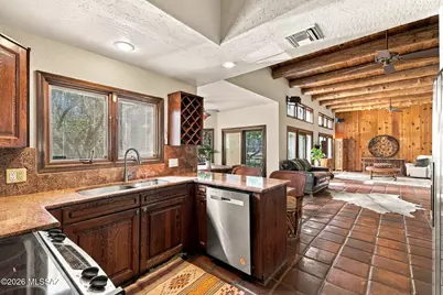 1366 E Cottonwood Lane, Huachuca City, AZ 85616 - Photo 19