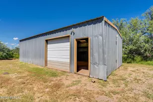 1366 E Cottonwood Ln, Huachuca City, AZ 85616 - Photo 45