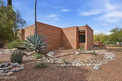 1761 W Dalehaven Circle, Tucson, AZ 85704 - Photo 3