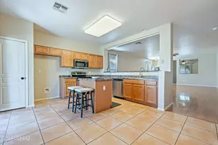 11276 W Massey Dr, Marana, AZ 85653 - Photo 13