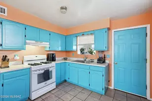 3725 E Shepherd Pl, Tucson, AZ 85713 - Photo 9