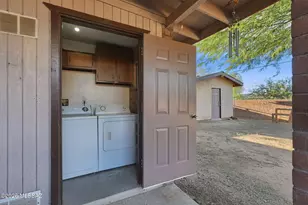 3725 E Shepherd Pl, Tucson, AZ 85713 - Photo 33