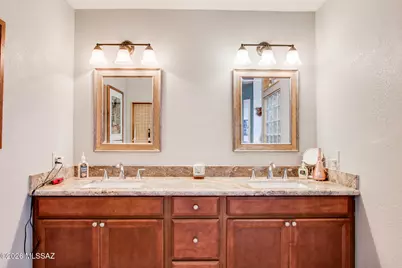 901 W Paseo Del Cilantro, Green Valley, AZ 85614 - Photo 35