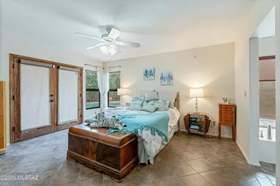 5747 N Via Umbrosa, Tucson, AZ 85750 - Photo 25