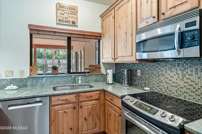 5747 N Via Umbrosa, Tucson, AZ 85750 - Photo 19