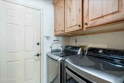 5747 N Via Umbrosa, Tucson, AZ 85750 - Photo 35