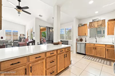 4751 S Longmore Drive, Green Valley, AZ 85622 - Photo 13