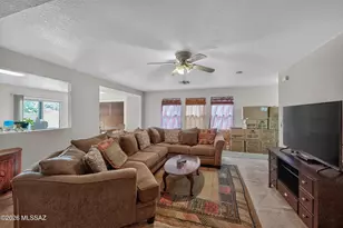 10047 E Arizona Sunset Dr, Tucson, AZ 85747 - Photo 23