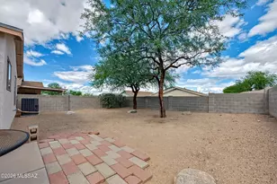 10047 E Arizona Sunset Dr, Tucson, AZ 85747 - Photo 11