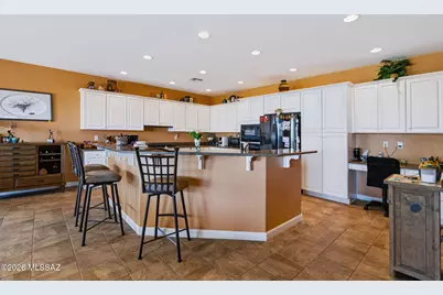 1961 N Laguna Oaks Drive, Green Valley, AZ 85614 - Photo 37