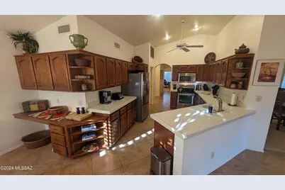 63704 E Cat Claw Lane, Tucson, AZ 85739 - Photo 11