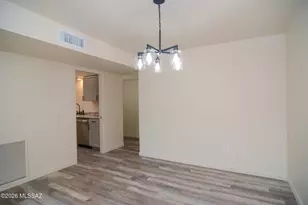 793 S Ciudad Cir, Tucson, AZ 85710 - Photo 7