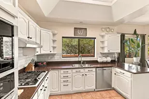 841 E Mt Wrightston Loop, Green Valley, AZ 85614 - Photo 15