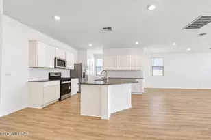12152 E Morris Carson Dr, Vail, AZ 85641 - Photo 9