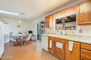 15694 N Twin Lakes Dr, Tucson, AZ 85739 - Photo 17