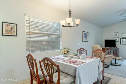 13243 N Mortar Pestle Court, Oro Valley, AZ 85755 - Photo 9