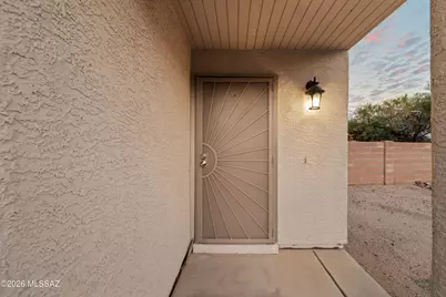 2966 W Country Meadow Drive, Tucson, AZ 85742 - Photo 5