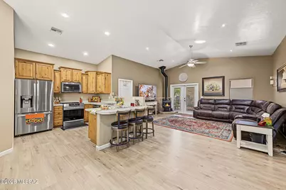 2310 W Calle Grato, Oracle, AZ 85623 - Photo 3