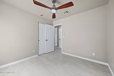 7549 W Summer Sky Drive, Tucson, AZ 85743 - Photo 23