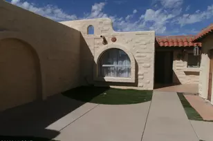 780 W Calle Del Ensalmo, Green Valley, AZ 85614 - Photo 5