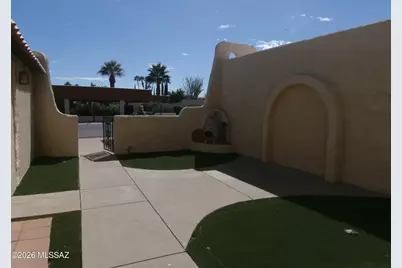 780 W Calle Del Ensalmo, Green Valley, AZ 85614 - Photo 3