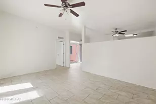 839 W Wedwick St, Tucson, AZ 85706 - Photo 5