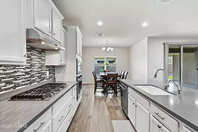 10165 N Sand Sage Trail, Marana, AZ 85653 - Photo 13