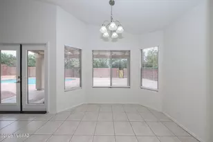 1562 W Via De Chapala, Sahuarita, AZ 85629 - Photo 9