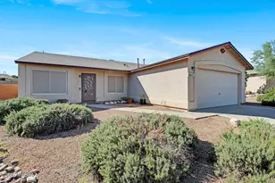 8892 E Apache Well Pl, Tucson, AZ 85730 - Photo 1