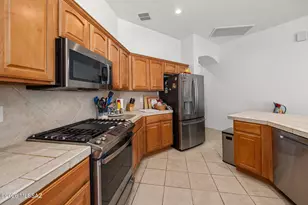 13749 N High Mountain View Pl, Tucson, AZ 85739 - Photo 5