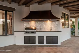7370 N Catalina Ridge Dr, Tucson, AZ 85718 - Photo 35