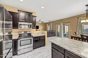 8745 N Black Pine Dr, Tucson, AZ 85743 - Photo 9