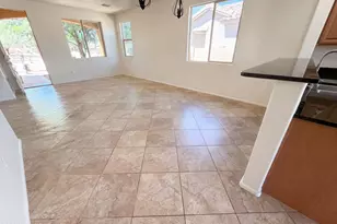 7521 S Mountain Star Dr, Tucson, AZ 85757 - Photo 9