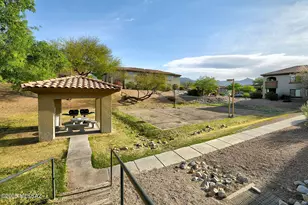 5751 N Kolb Rd, Tucson, AZ 85750 - Photo 27